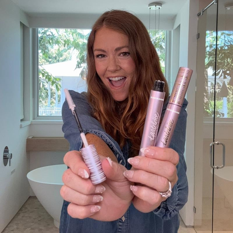 Long-Lasting Waterproof Mascara